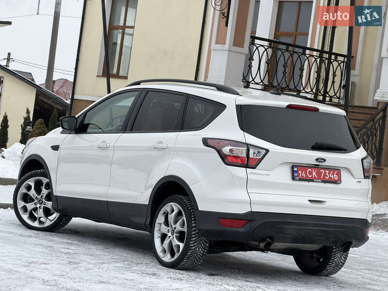 Позашляховик / Кросовер Ford Escape 2018 в Дрогобичі фото 25 Позашляховик / Кросовер Ford Escape 2018 в Дрогобичі