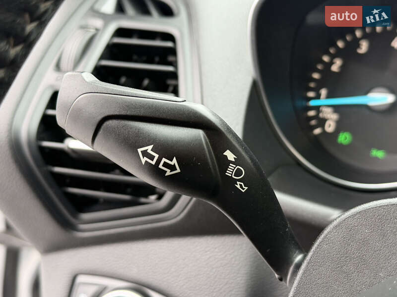 Позашляховик / Кросовер Ford Escape 2018 в Дрогобичі фото 39 Позашляховик / Кросовер Ford Escape 2018 в Дрогобичі