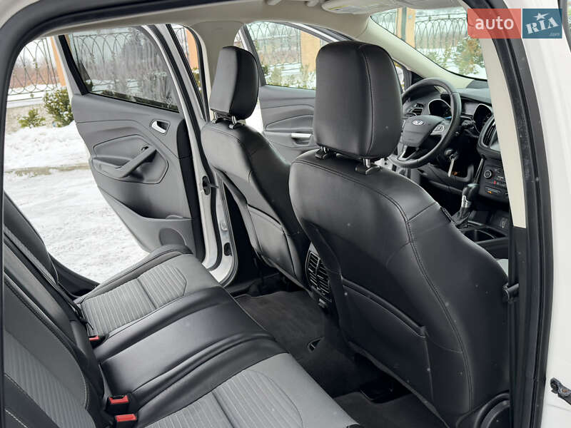 Позашляховик / Кросовер Ford Escape 2018 в Дрогобичі фото 47 Позашляховик / Кросовер Ford Escape 2018 в Дрогобичі