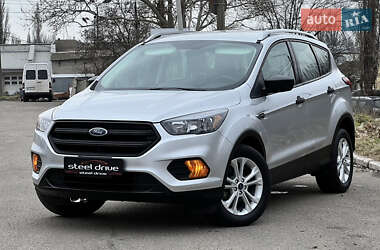 Внедорожник / Кроссовер Ford Escape 2019 в Николаеве