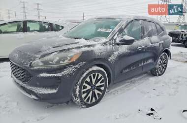 Внедорожник / Кроссовер Ford Escape 2020 в Сумах