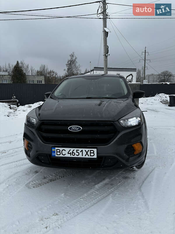 Позашляховик / Кросовер Ford Escape 2018 в Львові