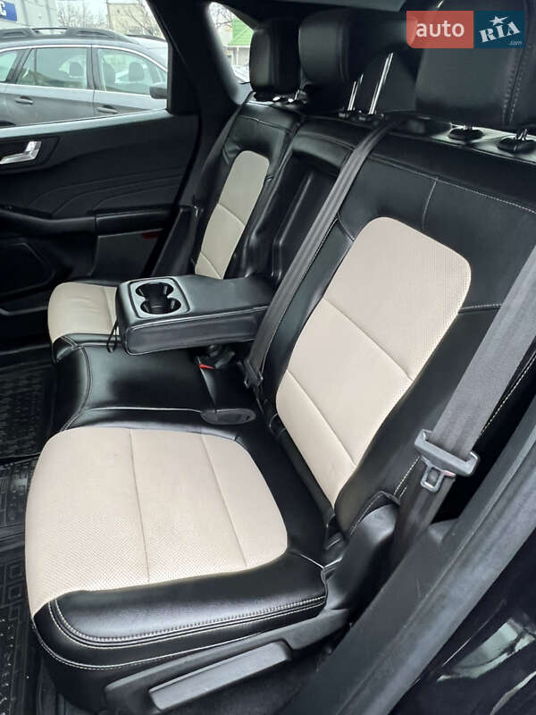 Внедорожник / Кроссовер Ford Escape 2021 в Одессе