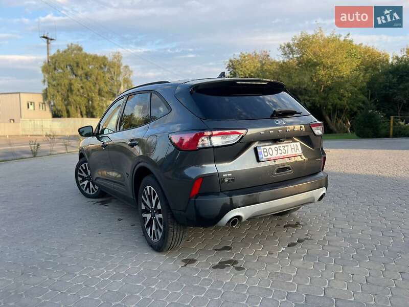 Позашляховик / Кросовер Ford Escape 2019 в Тернополі фото 18 Позашляховик / Кросовер Ford Escape 2019 в Тернополі