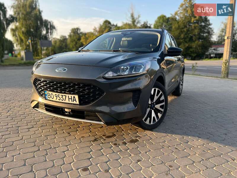 Позашляховик / Кросовер Ford Escape 2019 в Тернополі фото 30 Позашляховик / Кросовер Ford Escape 2019 в Тернополі