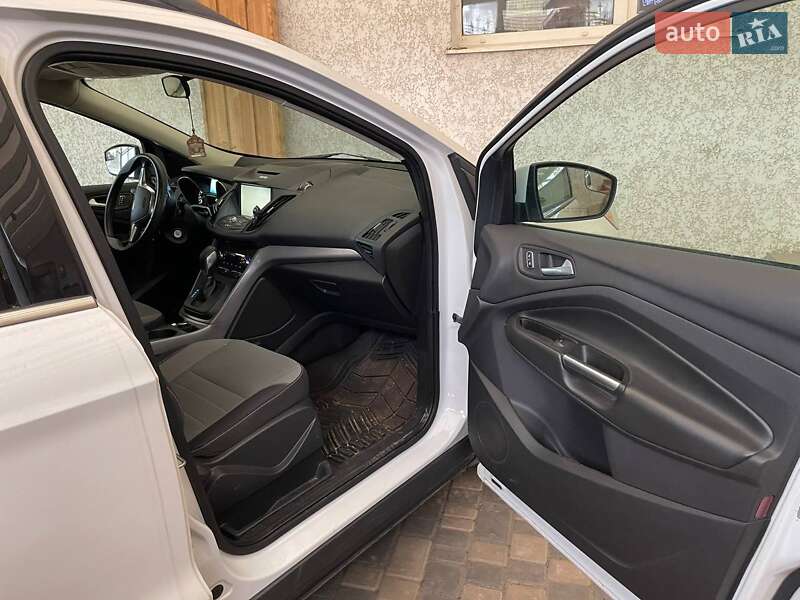 Внедорожник / Кроссовер Ford Escape 2014 в Белгороде-Днестровском фото 5 Внедорожник / Кроссовер Ford Escape 2014 в Белгороде-Днестровском