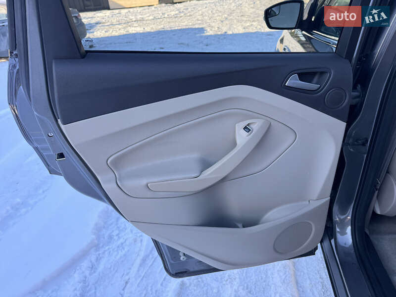 Внедорожник / Кроссовер Ford Escape 2012 в Киеве фото 17 Внедорожник / Кроссовер Ford Escape 2012 в Киеве