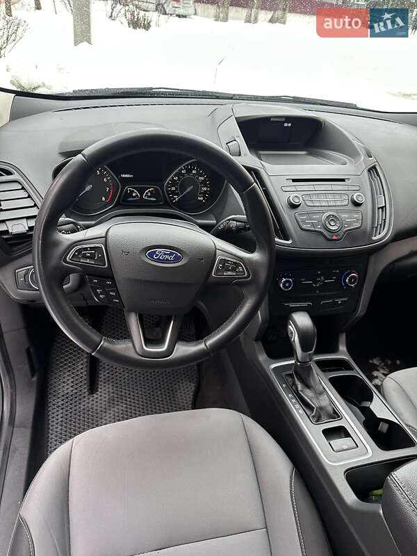 Внедорожник / Кроссовер Ford Escape 2017 в Сумах фото 11 Внедорожник / Кроссовер Ford Escape 2017 в Сумах