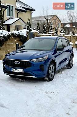Внедорожник / Кроссовер Ford Escape 2023 в Киеве