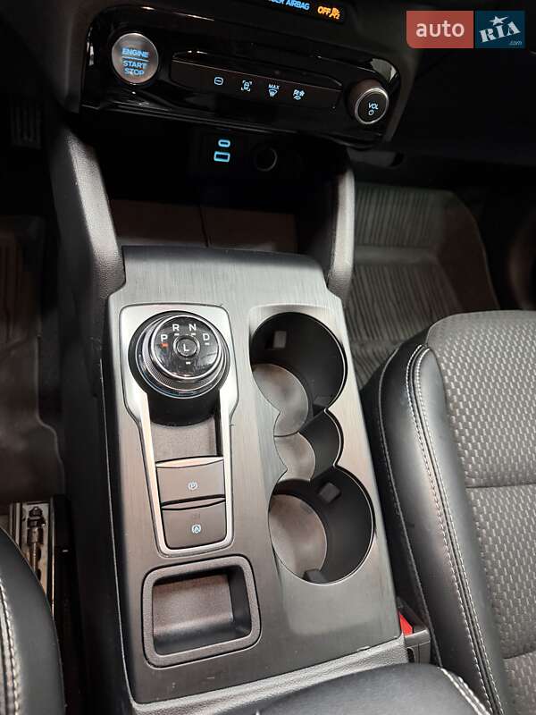 Позашляховик / Кросовер Ford Escape 2023 в Києві