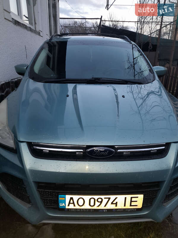 Внедорожник / Кроссовер Ford Escape 2012 в Ужгороде