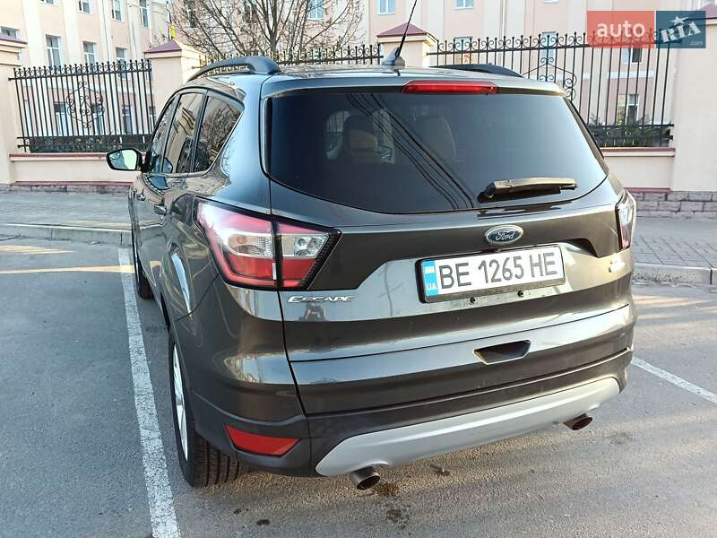 Позашляховик / Кросовер Ford Escape 2018 в Миколаєві