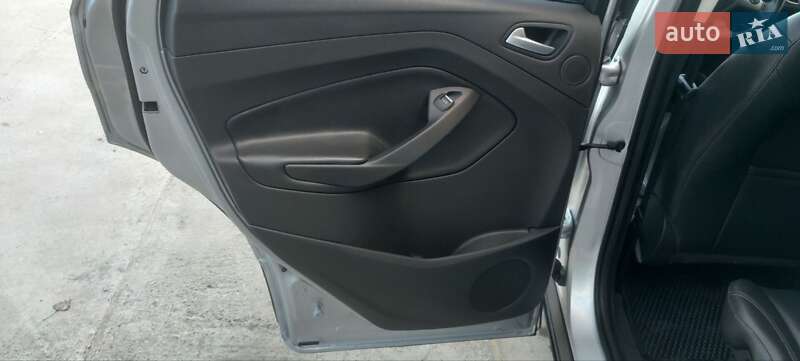 Внедорожник / Кроссовер Ford Escape 2015 в Гореничах фото 13 Внедорожник / Кроссовер Ford Escape 2015 в Гореничах