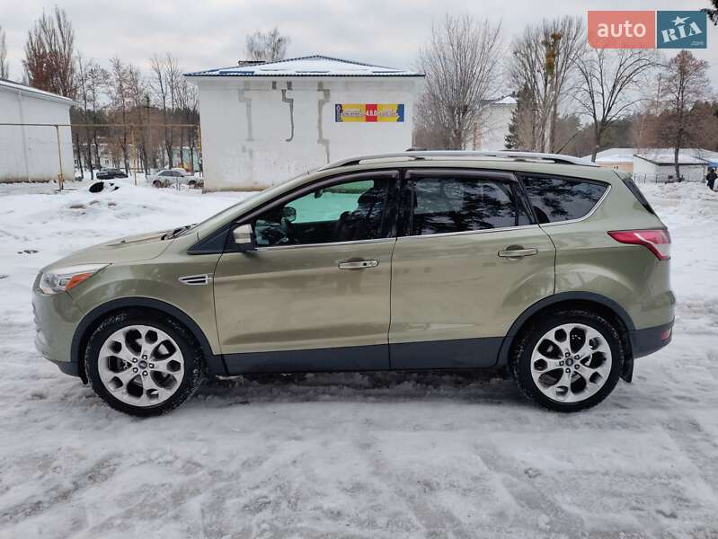 Внедорожник / Кроссовер Ford Escape 2012 в Чернигове