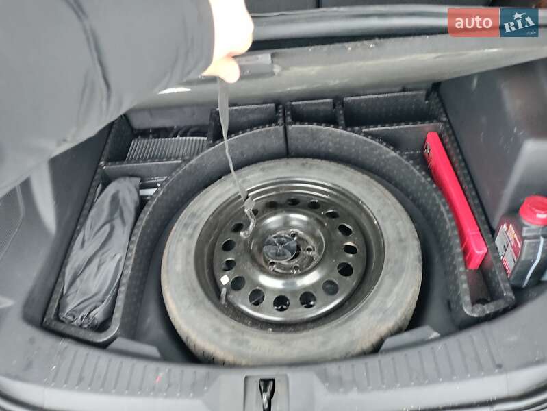 Внедорожник / Кроссовер Ford Escape 2012 в Чернигове