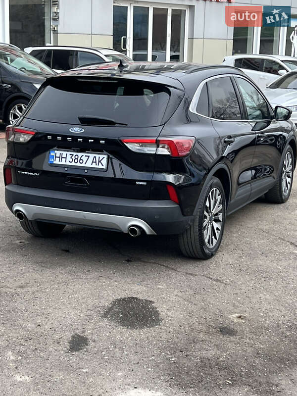 Внедорожник / Кроссовер Ford Escape 2020 в Одессе