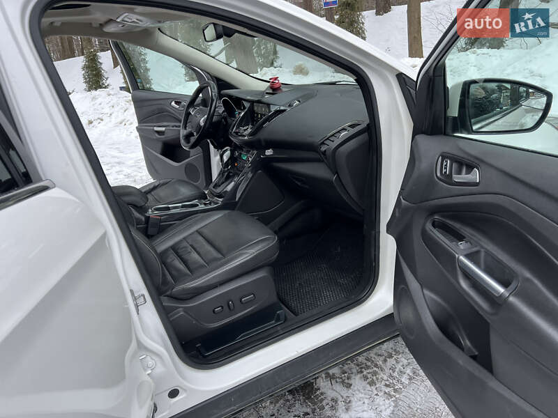 Внедорожник / Кроссовер Ford Escape 2016 в Трускавце
