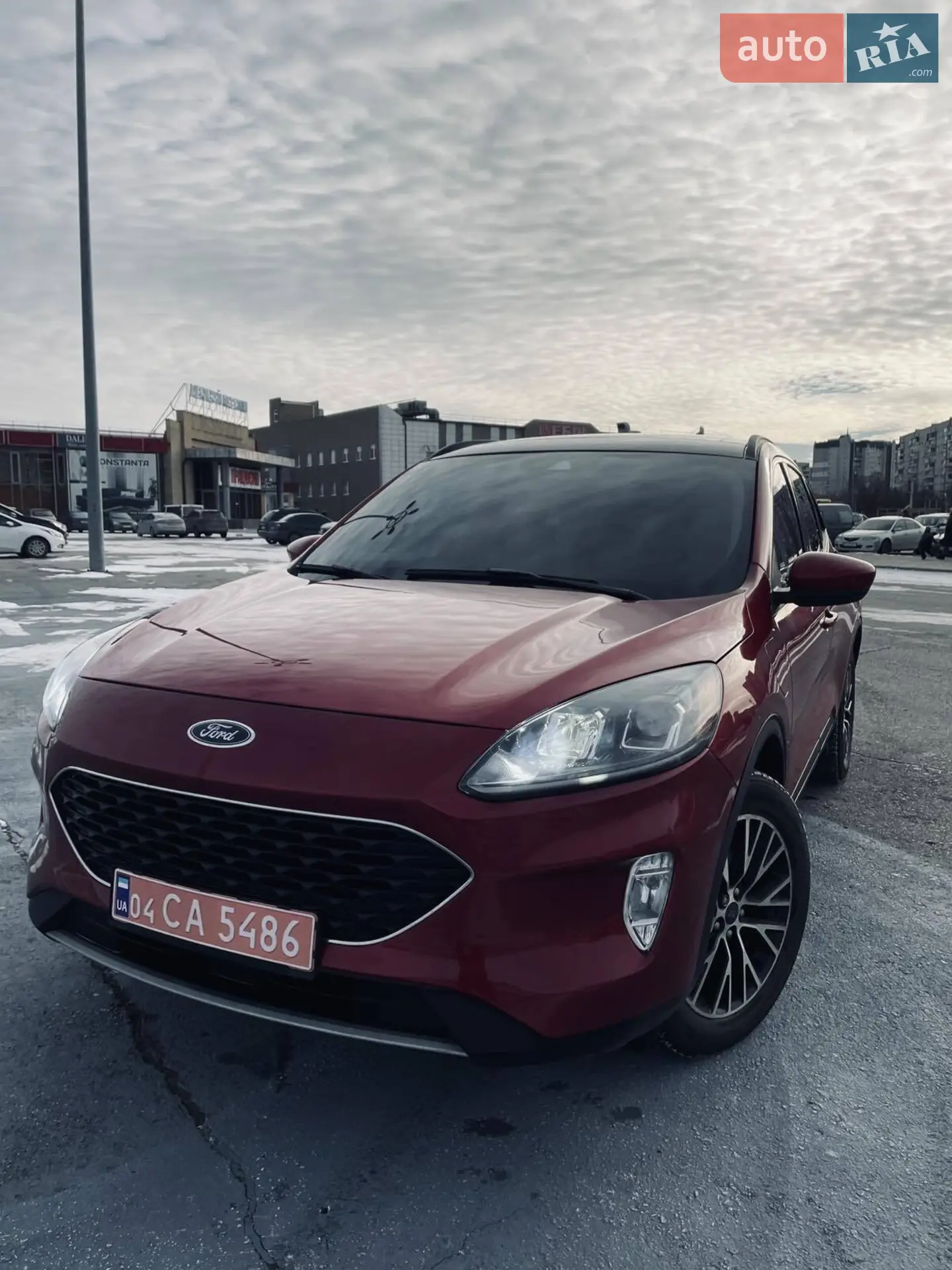 2022 Ford Escape - фото 1