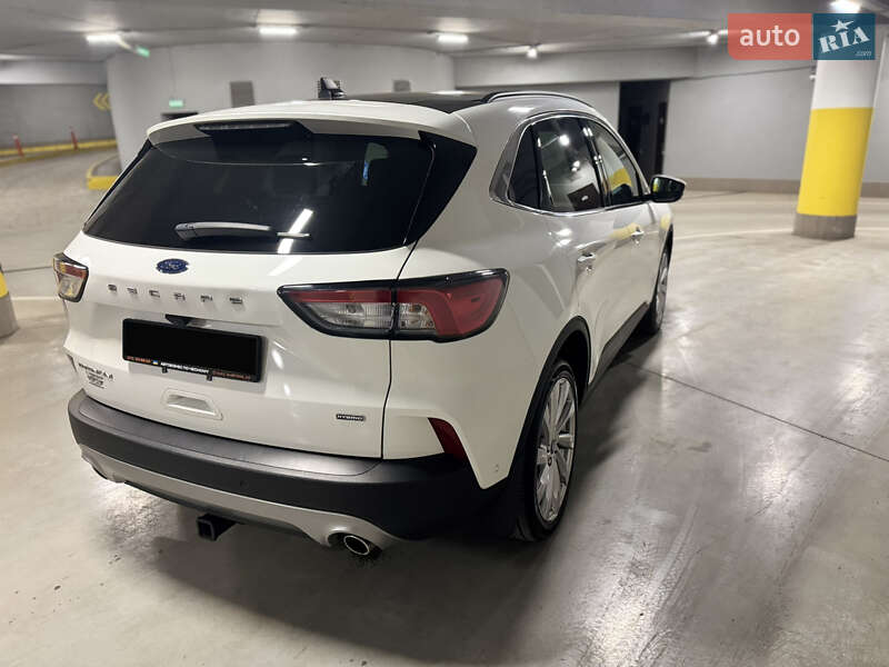 Позашляховик / Кросовер Ford Escape 2021 в Одесі