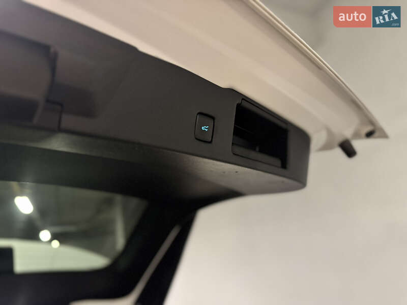 Позашляховик / Кросовер Ford Escape 2021 в Одесі