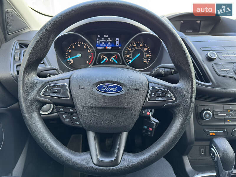 Внедорожник / Кроссовер Ford Escape 2018 в Тернополе