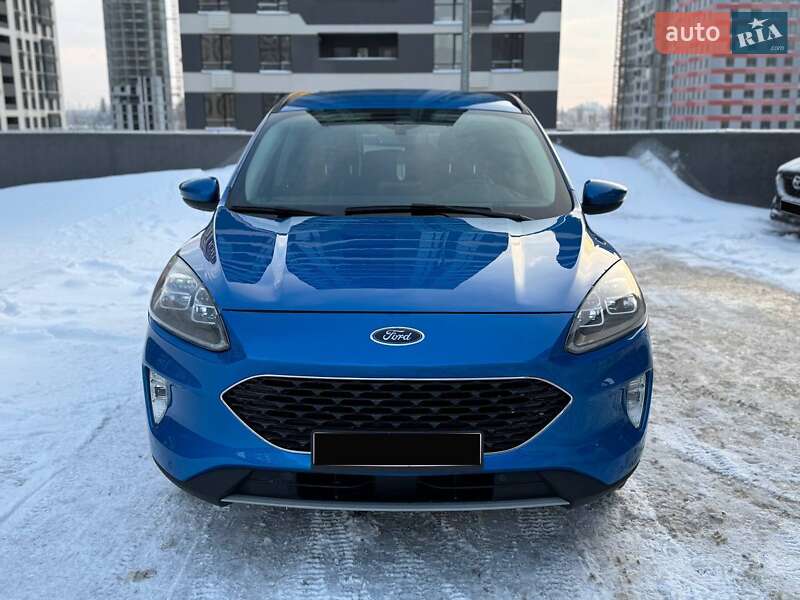 Внедорожник / Кроссовер Ford Escape 2019 в Киеве