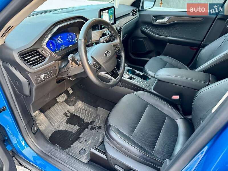 Внедорожник / Кроссовер Ford Escape 2019 в Киеве