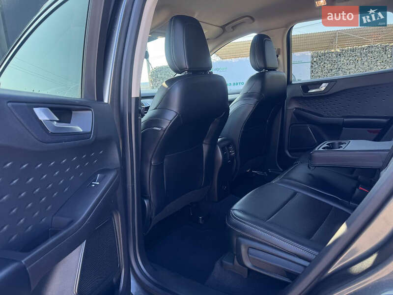 Внедорожник / Кроссовер Ford Escape 2020 в Ивано-Франковске