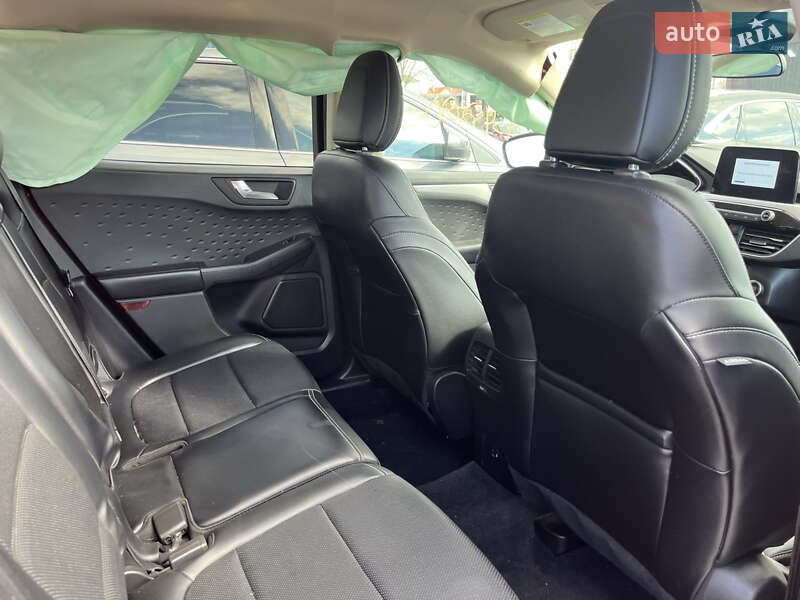 Внедорожник / Кроссовер Ford Escape 2020 в Львове