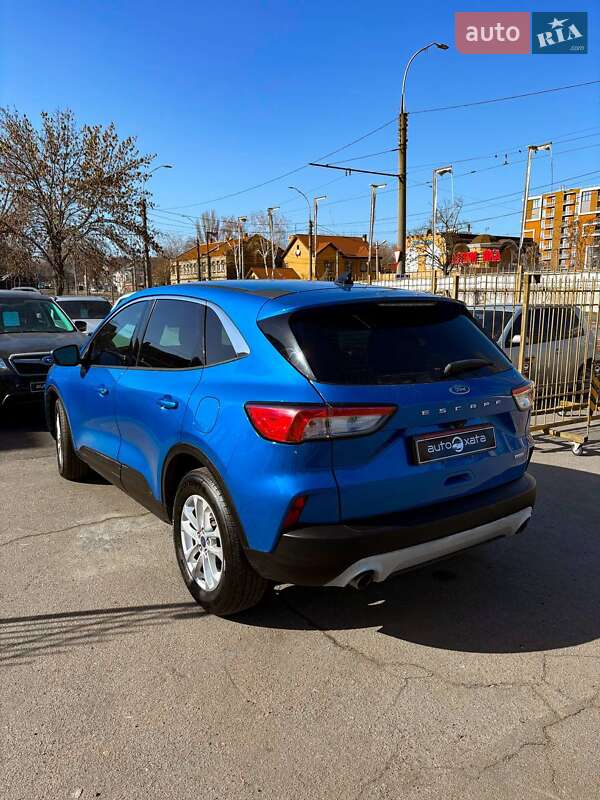 Внедорожник / Кроссовер Ford Escape 2019 в Николаеве