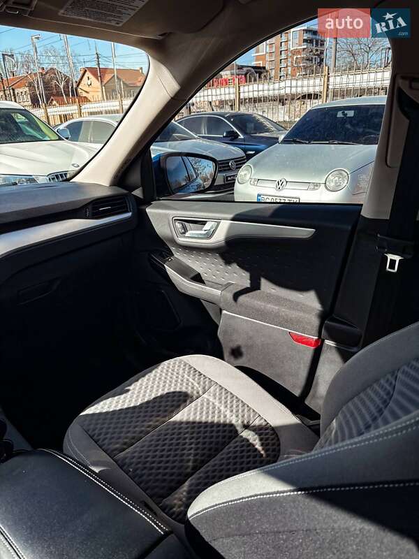 Внедорожник / Кроссовер Ford Escape 2019 в Николаеве