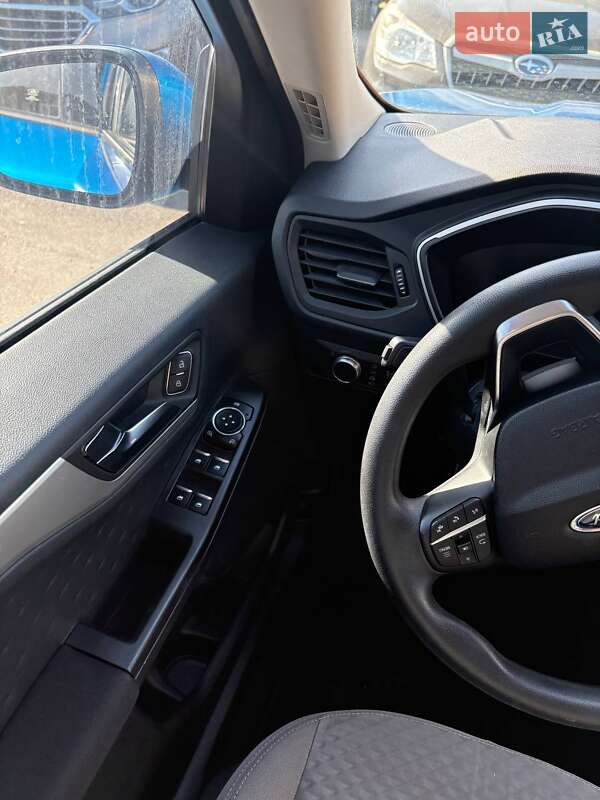 Внедорожник / Кроссовер Ford Escape 2019 в Николаеве