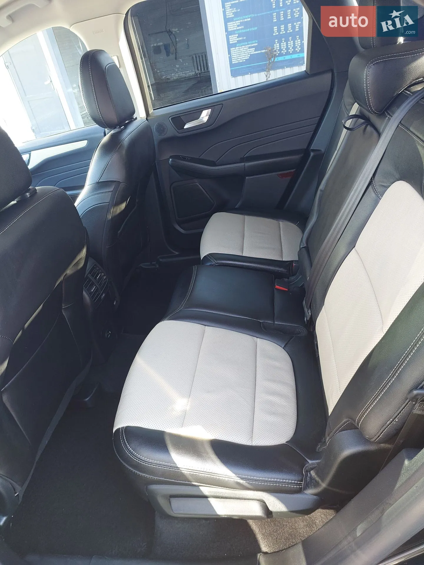2022 Ford Escape - мініатюра 28