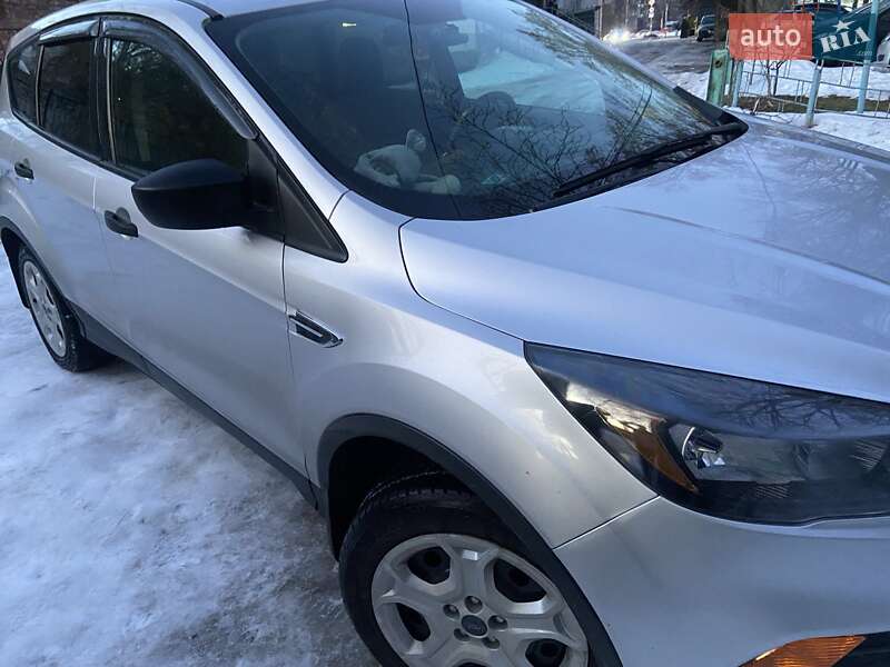 Позашляховик / Кросовер Ford Escape 2018 в Чернігові фото 3 Позашляховик / Кросовер Ford Escape 2018 в Чернігові