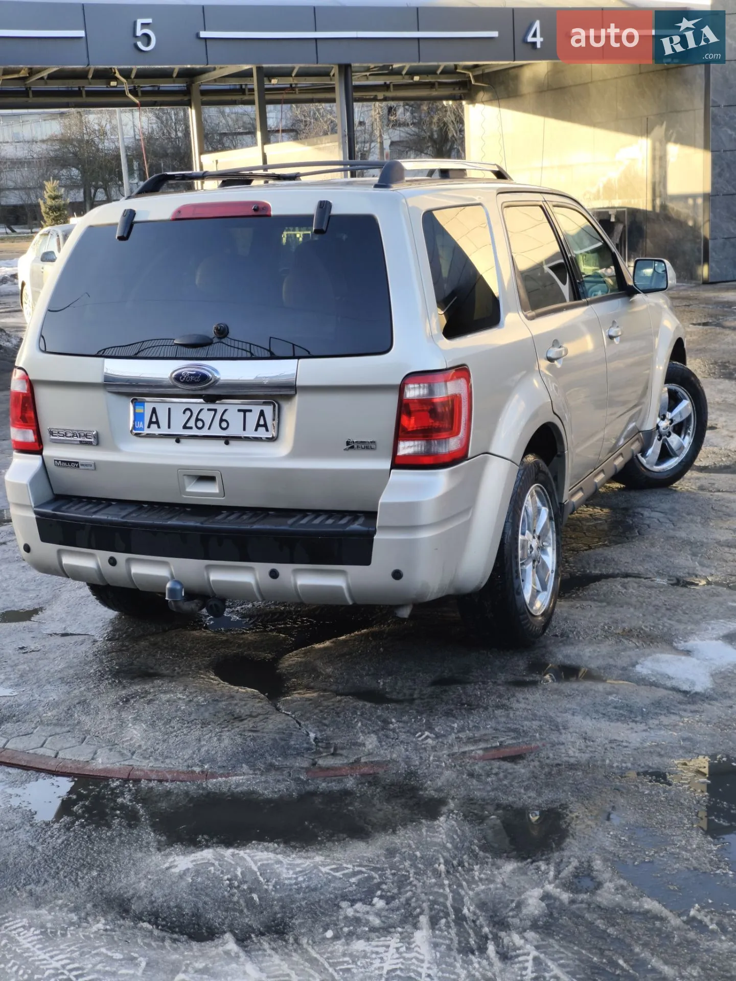 2011 Ford Escape - мініатюра 25
