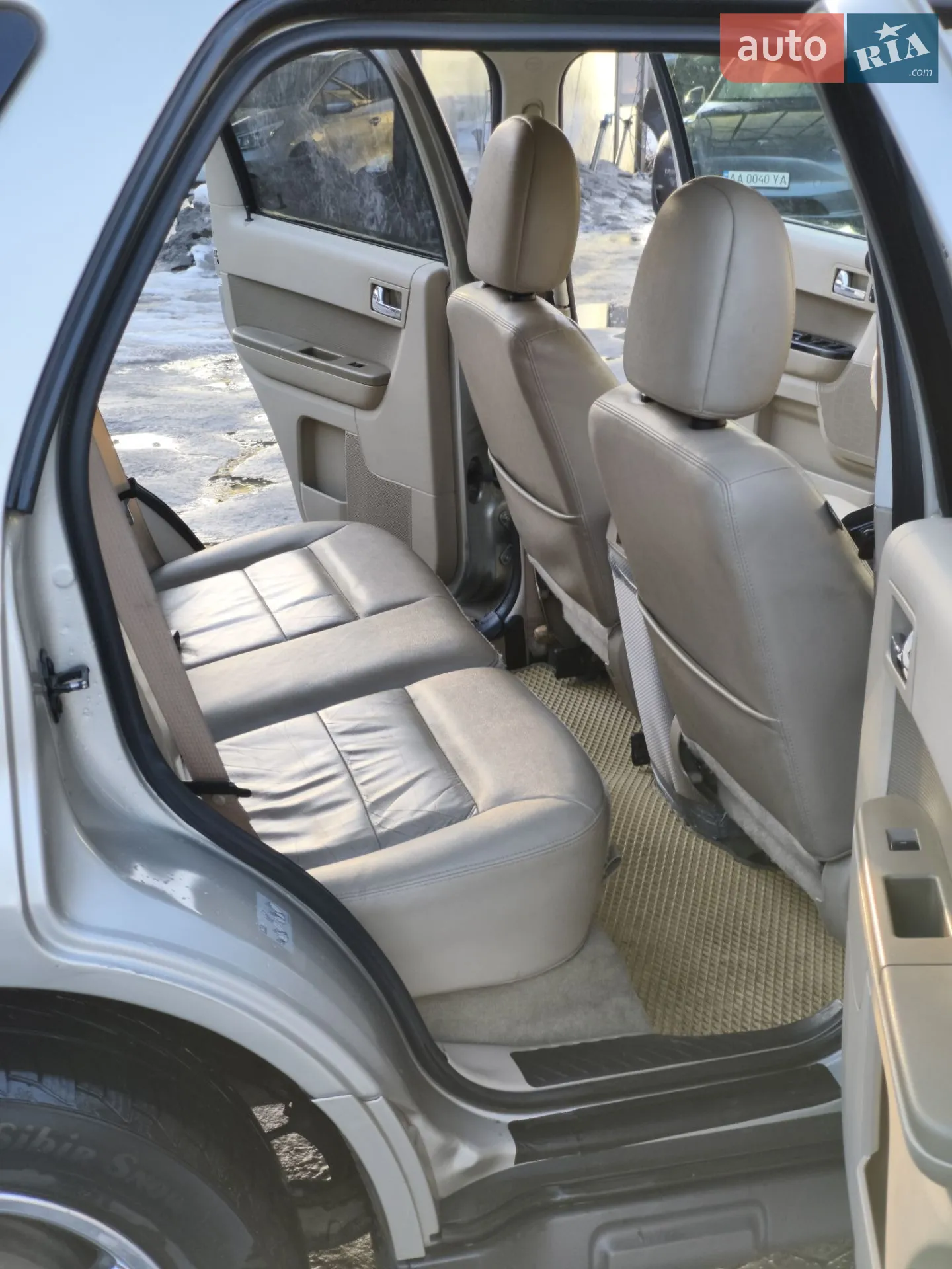 2011 Ford Escape - мініатюра 35