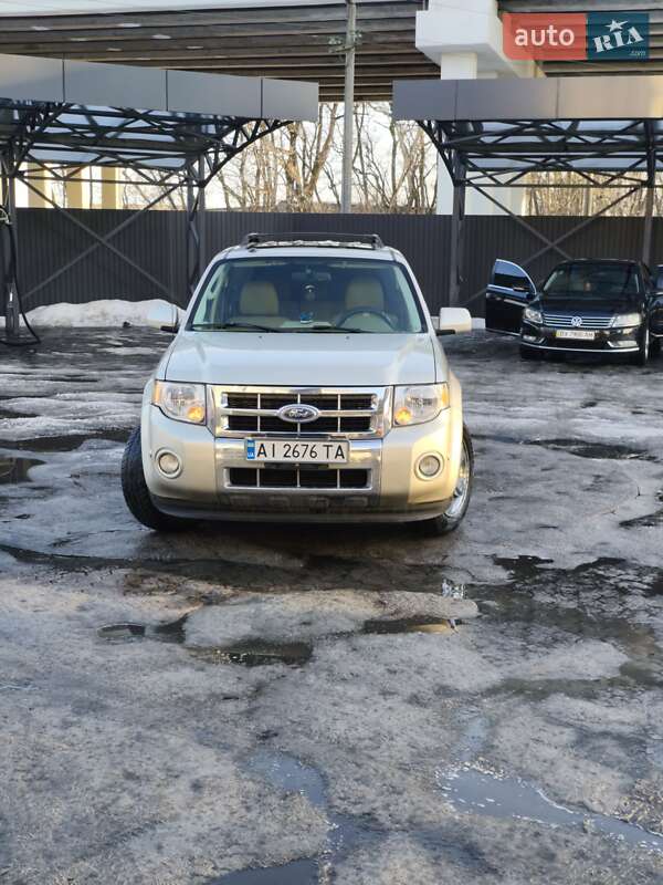 Позашляховик / Кросовер Ford Escape 2011 в Броварах
