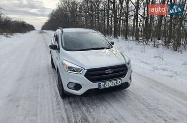 Внедорожник / Кроссовер Ford Escape 2018 в Хмельнике