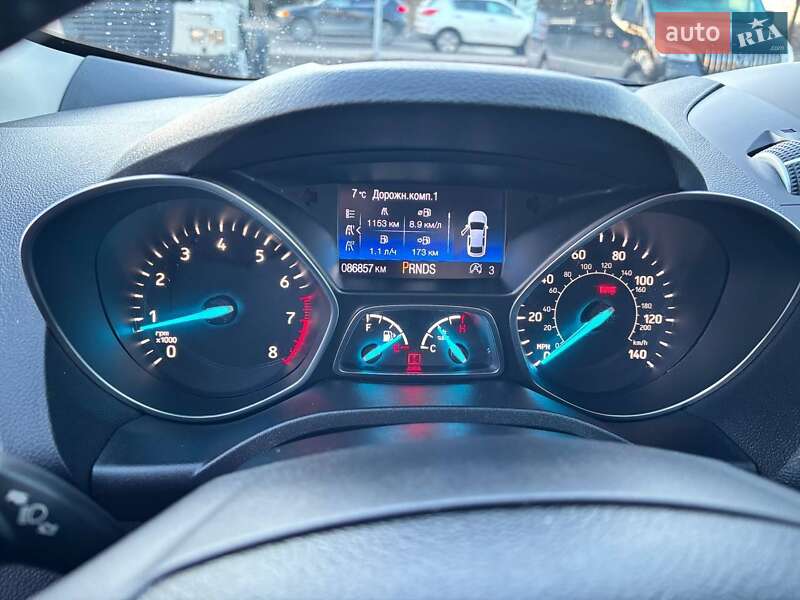 Внедорожник / Кроссовер Ford Escape 2017 в Ровно