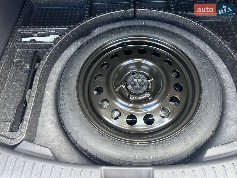 Позашляховик / Кросовер Ford Escape 2019 в Богуславі