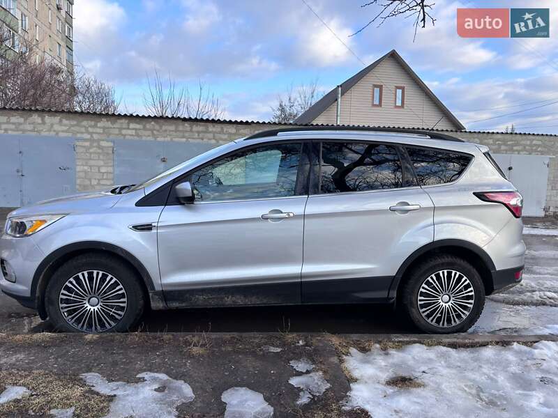 Внедорожник / Кроссовер Ford Escape 2018 в Александрие фото 12 Внедорожник / Кроссовер Ford Escape 2018 в Александрие