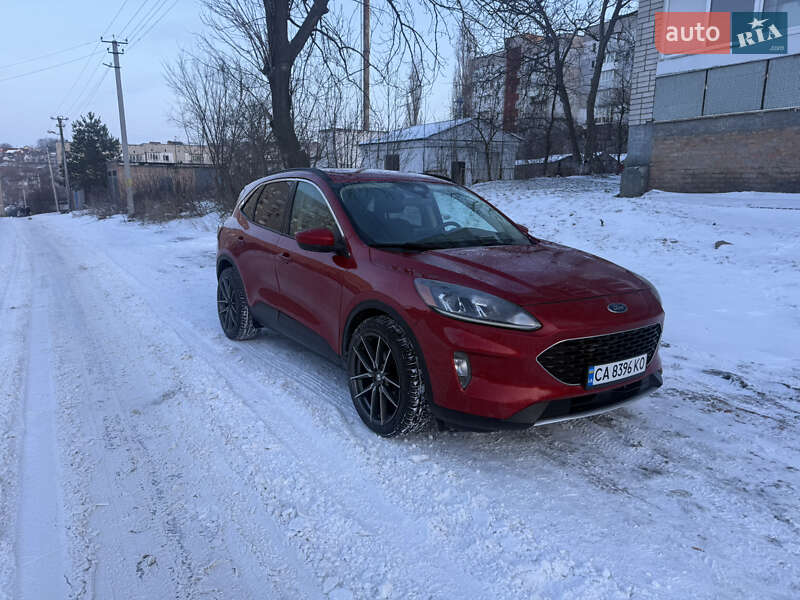 Внедорожник / Кроссовер Ford Escape 2019 в Умани