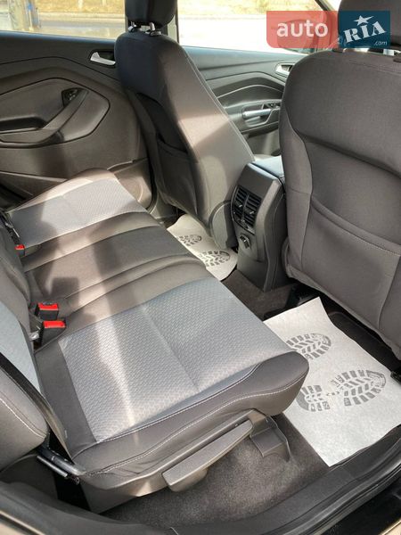 Внедорожник / Кроссовер Ford Escape 2018 в Львове