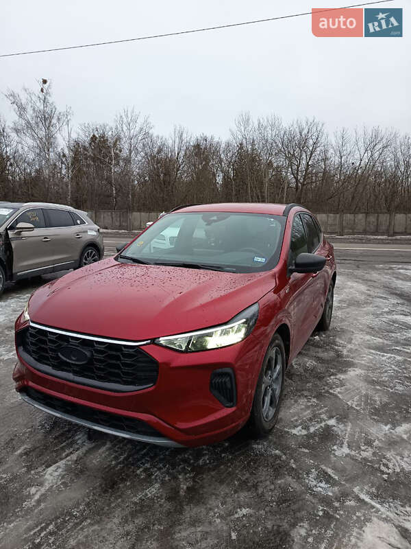 Позашляховик / Кросовер Ford Escape 2023 в Бучі