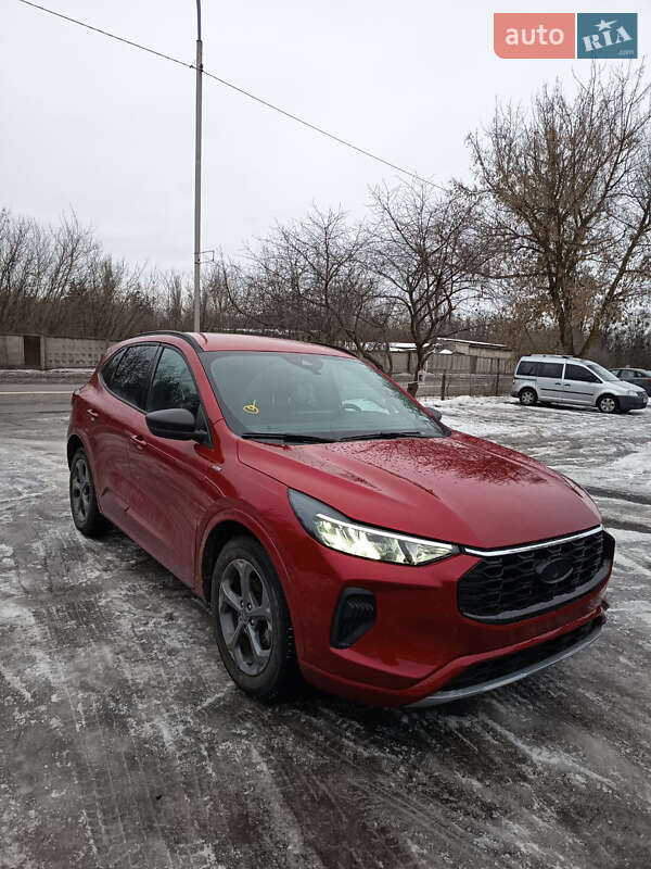 Позашляховик / Кросовер Ford Escape 2023 в Бучі