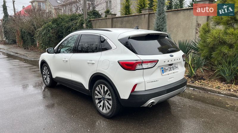 Внедорожник / Кроссовер Ford Escape 2020 в Одессе