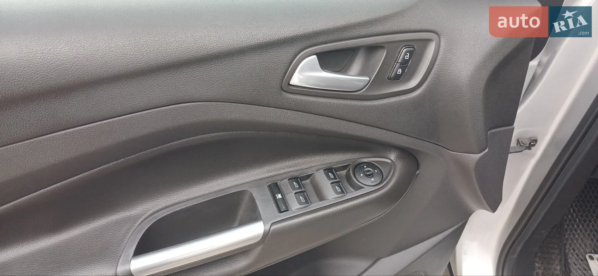 2012 Ford Escape - мініатюра 3