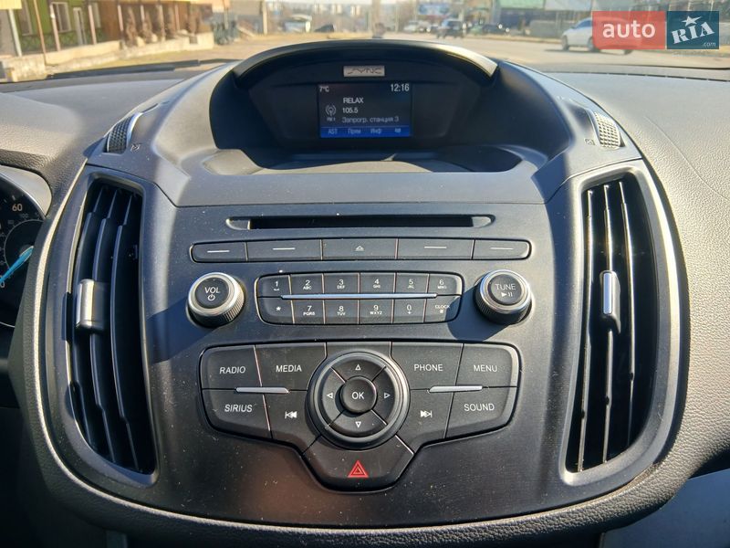 Позашляховик / Кросовер Ford Escape 2016 в Первомайську