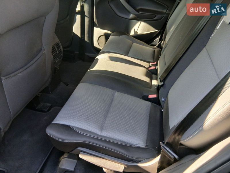 Позашляховик / Кросовер Ford Escape 2016 в Первомайську