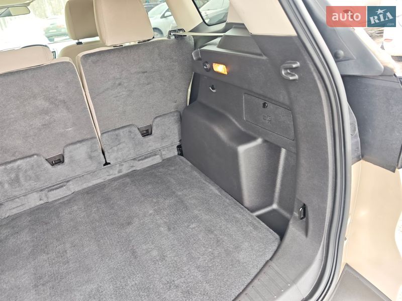 Внедорожник / Кроссовер Ford Escape 2017 в Сумах